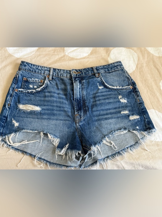 Zara Pants - Zara Distressed Blue Denim Jean Shorts